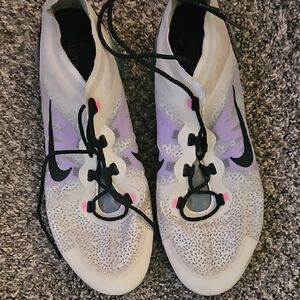 Nike Purple and Black Athletic Shoes Sleek Design